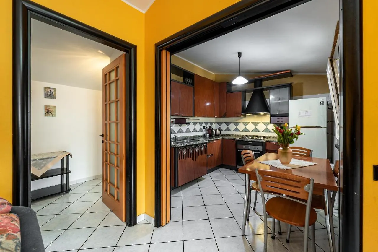 بيت للعطل فيلا Casa Flu بلدية آسميني